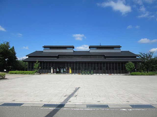 となみ散居村ミュージアム (Museum Desa Tana Mi): "Harmoni Alam dan Warisan"