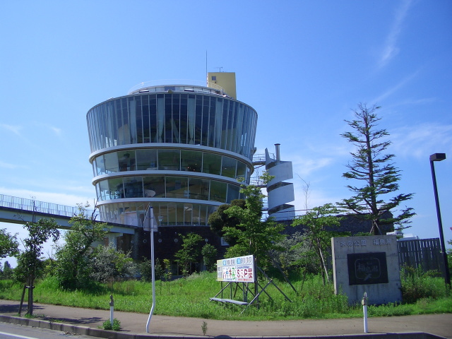 ビュー福島潟 (Pemandangan Danau Fukushima): "Keindahan Refleksi di Danau Fukushima"