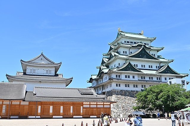 名古屋城(Kastil Nagoya): "Menara Emas di Tengah Sejarah"