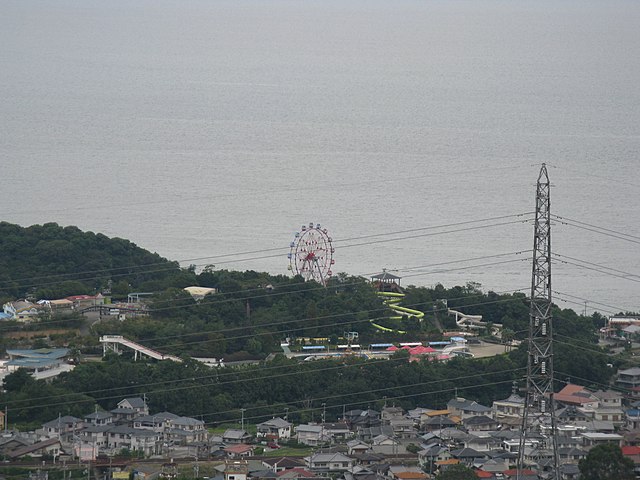 みさき公園(Taman Misaki): "Pesona Alam dan Harmoni"