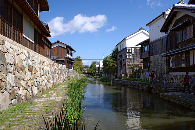 八幡堀(Sungai Kenangan): "Sungai Kenangan dalam Hening"