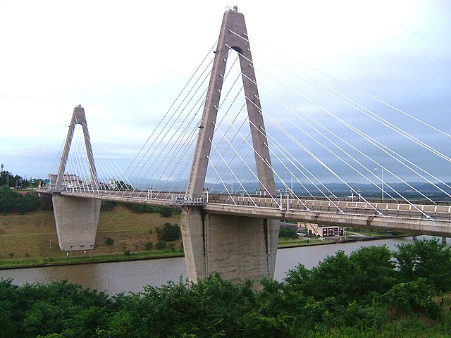 内灘大橋(Jembatan Dalam Ombak): Jembatan Cinta di Ujung Samudera