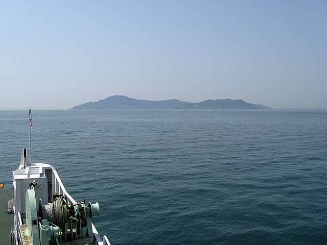 広島 (香川県)(Hiroshima, Kagawa): "Harmoni Sejarah di Tanah Seribu Pulau"