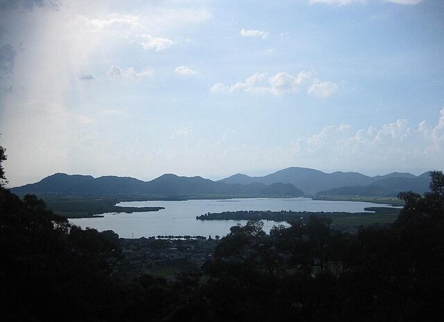 近江八幡の水郷(Perairan Indah Omi Hachiman): "Sungai Cerita dalam Keheningan"